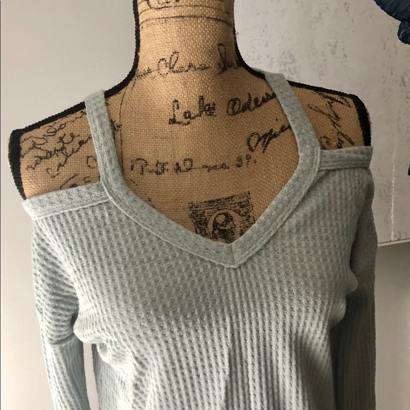 Cozy Waffle Knot Top - Picture 4 of 7